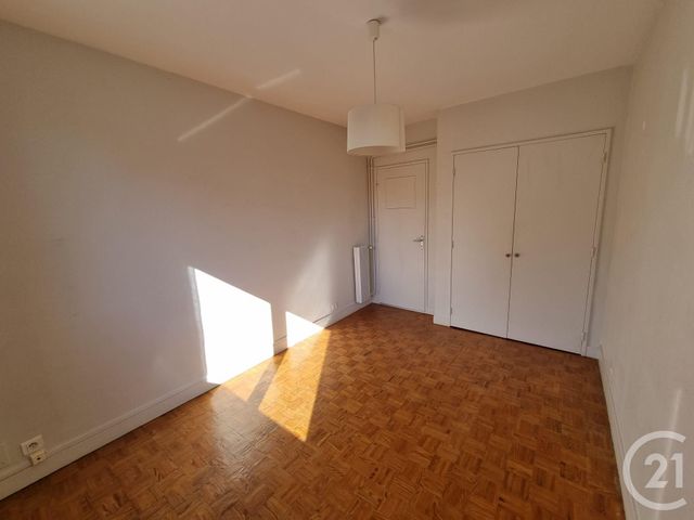 Appartement T3 &agrave; louer - 3 pi&egrave;ces - 54,19 m2 - Tarbes - 65 - MIDI-PYRENEES