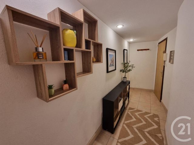 Appartement Studio &agrave; louer - 1 pi&egrave;ce - 27,61 m2 - Tarbes - 65 - MIDI-PYRENEES