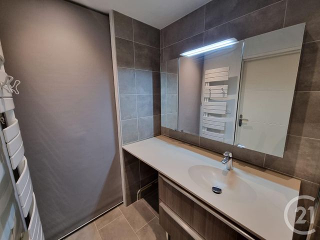 Appartement T2 &agrave; louer - 2 pi&egrave;ces - 65,37 m2 - Tarbes - 65 - MIDI-PYRENEES