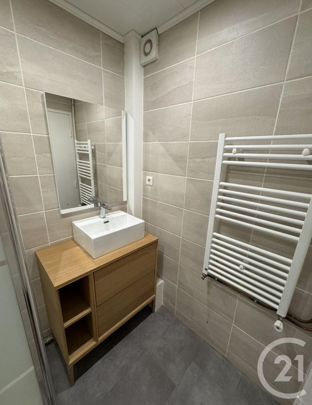 Appartement T3 &agrave; louer - 3 pi&egrave;ces - 59,41 m2 - Tarbes - 65 - MIDI-PYRENEES