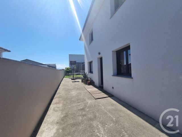Maison &agrave; louer - 5 pi&egrave;ces - 141,76 m2 - Aureilhan - 65 - MIDI-PYRENEES