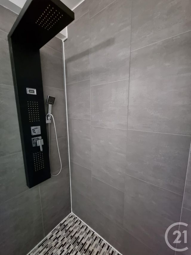 Appartement T3 &agrave; louer - 3 pi&egrave;ces - 62,24 m2 - Tarbes - 65 - MIDI-PYRENEES