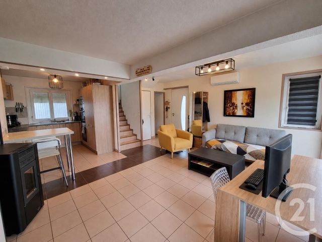 Maison &agrave; louer - 3 pi&egrave;ces - 64,65 m2 - Louey - 65 - MIDI-PYRENEES