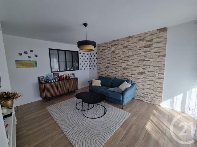 Appartement T3 &agrave; louer - 3 pi&egrave;ces - 75,12 m2 - Tarbes - 65 - MIDI-PYRENEES