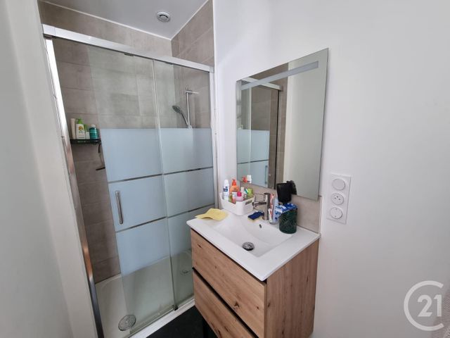 Appartement T2 &agrave; louer - 2 pi&egrave;ces - 32,89 m2 - Tarbes - 65 - MIDI-PYRENEES