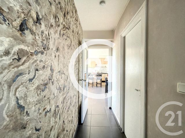 Appartement F4 &agrave; louer - 4 pi&egrave;ces - 65,04 m2 - Caen - 14 - BASSE-NORMANDIE