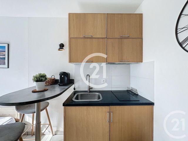 Appartement Studio &agrave; louer - 1 pi&egrave;ce - 15 m2 - Caen - 14 - BASSE-NORMANDIE