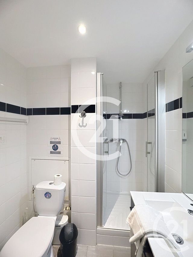 Appartement Studio &agrave; louer - 1 pi&egrave;ce - 15 m2 - Caen - 14 - BASSE-NORMANDIE