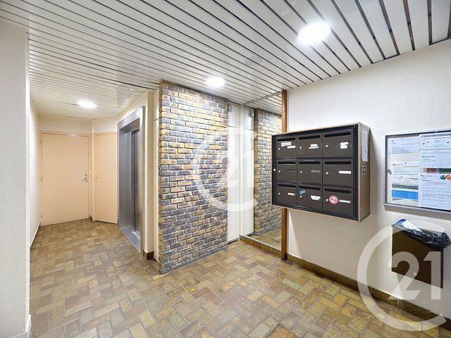 Appartement Studio à louer - 1 pièce - 17 m2 - Caen - 14 - BASSE-NORMANDIE