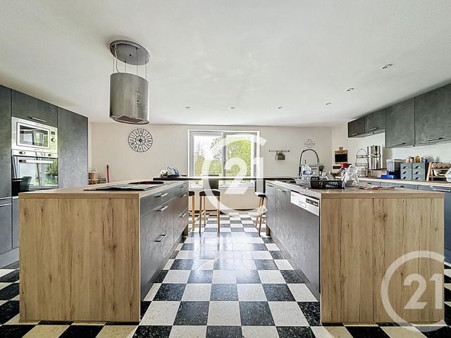 Maison à vendre - 7 pièces - 253 m2 - Longvillers - 14 - BASSE-NORMANDIE