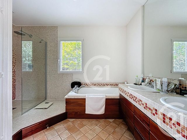 Maison à vendre - 8 pièces - 180 m2 - Thue Et Mue - 14 - BASSE-NORMANDIE