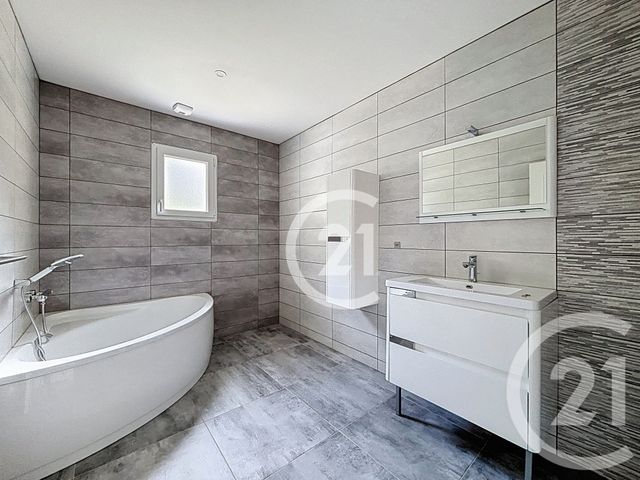 Maison à vendre - 5 pièces - 118 m2 - Bieville Beuville - 14 - BASSE-NORMANDIE