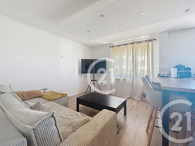 Appartement F2 à vendre - 2 pièces - 50 m2 - Ifs - 14 - BASSE-NORMANDIE