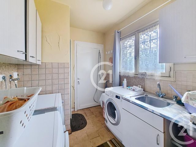 Maison &agrave; vendre - 9 pi&egrave;ces - 162 m2 - St Martin De Fontenay - 14 - BASSE-NORMANDIE