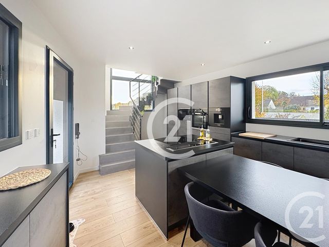 Maison à vendre - 6 pièces - 165,56 m2 - Cormelles Le Royal - 14 - BASSE-NORMANDIE