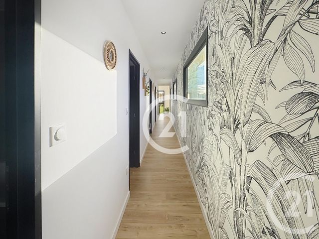 Maison à vendre - 6 pièces - 165,56 m2 - Cormelles Le Royal - 14 - BASSE-NORMANDIE