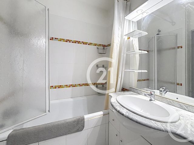 Appartement F4 &agrave; vendre - 4 pi&egrave;ces - 71 m2 - Herouville St Clair - 14 - BASSE-NORMANDIE