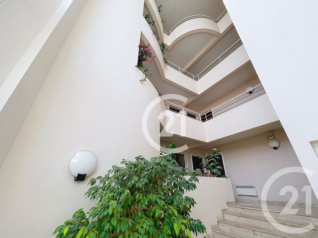 Appartement Studio &agrave; vendre - 1 pi&egrave;ce - 22,17 m2 - Caen - 14 - BASSE-NORMANDIE