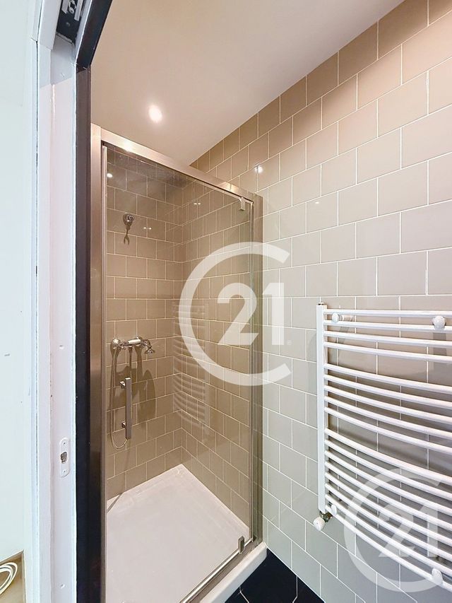 Maison &agrave; louer - 7 pi&egrave;ces - 198,21 m2 - Mathieu - 14 - BASSE-NORMANDIE