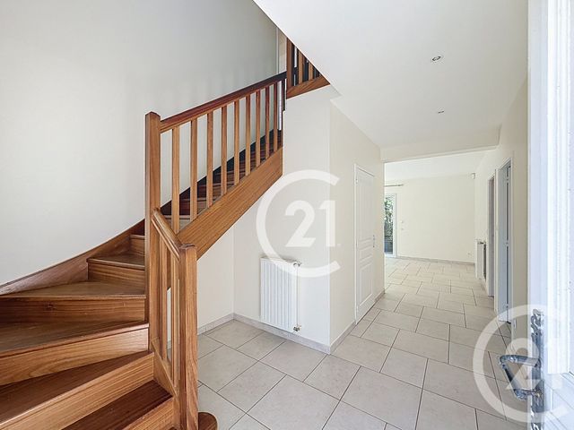Maison &agrave; louer - 7 pi&egrave;ces - 198,21 m2 - Mathieu - 14 - BASSE-NORMANDIE