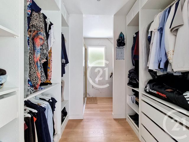 Maison &agrave; vendre - 8 pi&egrave;ces - 142 m2 - St Martin De Fontenay - 14 - BASSE-NORMANDIE