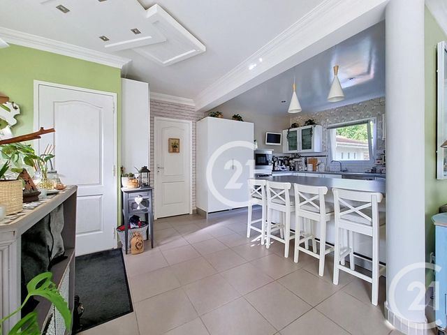 Maison &agrave; vendre - 8 pi&egrave;ces - 142 m2 - St Martin De Fontenay - 14 - BASSE-NORMANDIE