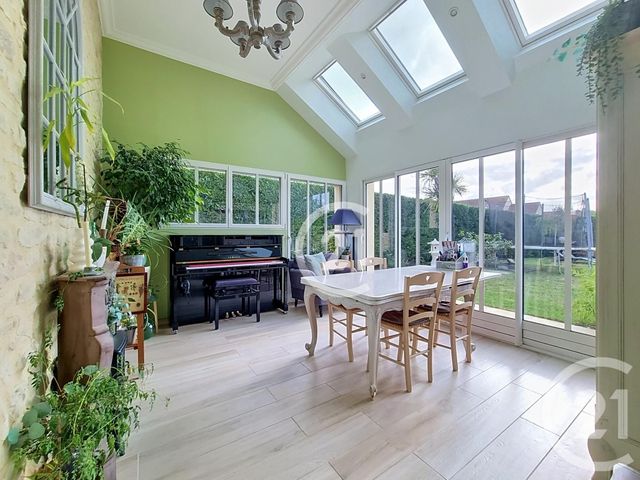 Maison &agrave; vendre - 8 pi&egrave;ces - 142 m2 - St Martin De Fontenay - 14 - BASSE-NORMANDIE