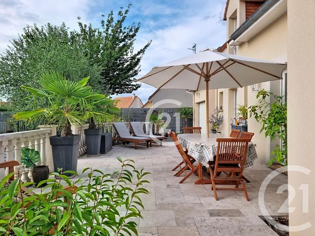 Maison &agrave; vendre - 8 pi&egrave;ces - 142 m2 - St Martin De Fontenay - 14 - BASSE-NORMANDIE