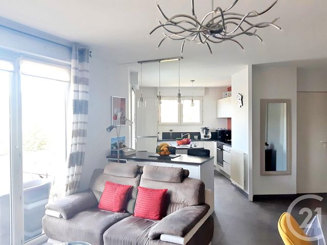 Appartement Duplex à vendre - 5 pièces - 98 m2 - St Alban Leysse - 73 - RHONE-ALPES