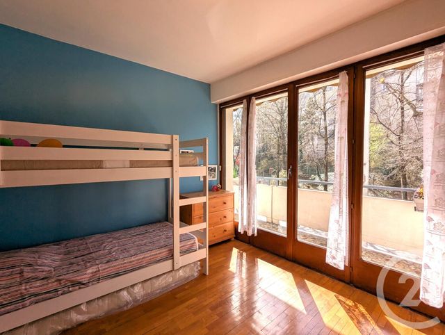 Appartement T3 à vendre - 3 pièces - 66,41 m2 - Chambery - 73 - RHONE-ALPES