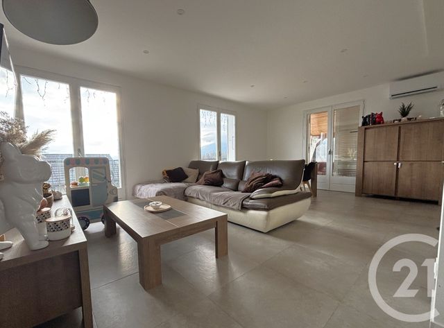 Maison à vendre - 6 pièces - 140,48 m2 - La Motte Servolex - 73 - RHONE-ALPES