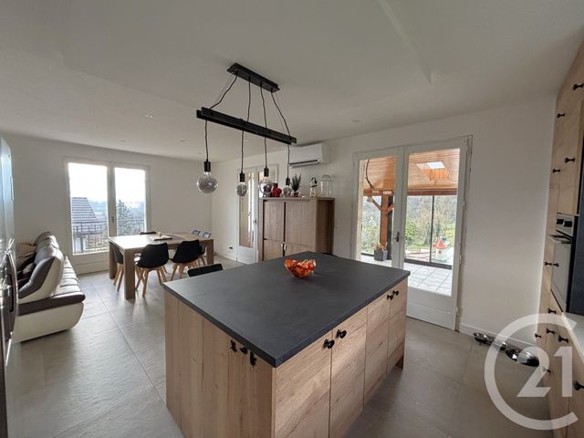 Maison à vendre - 6 pièces - 140,48 m2 - La Motte Servolex - 73 - RHONE-ALPES