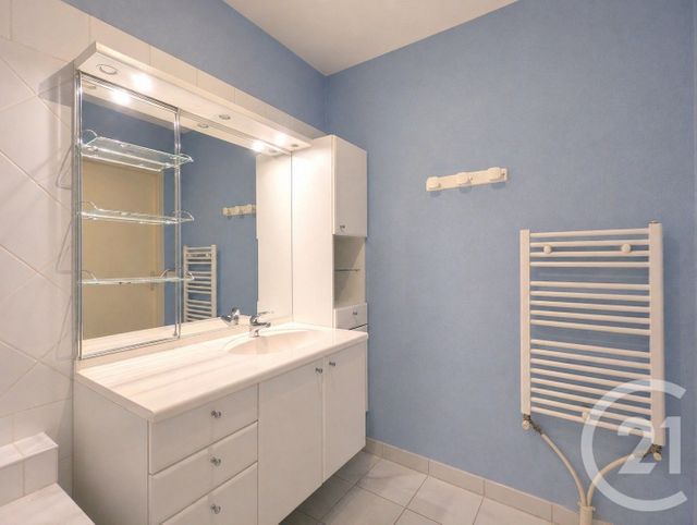 Appartement T4 &agrave; vendre - 4 pi&egrave;ces - 78,10 m2 - Chambery - 73 - RHONE-ALPES