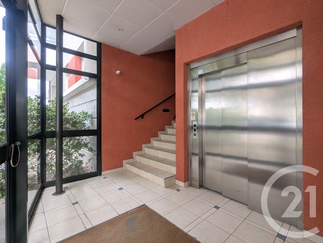 Appartement T4 &agrave; vendre - 4 pi&egrave;ces - 78,10 m2 - Chambery - 73 - RHONE-ALPES