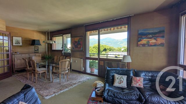 Appartement T5 à vendre - 5 pièces - 137,67 m2 - Chambery - 73 - RHONE-ALPES