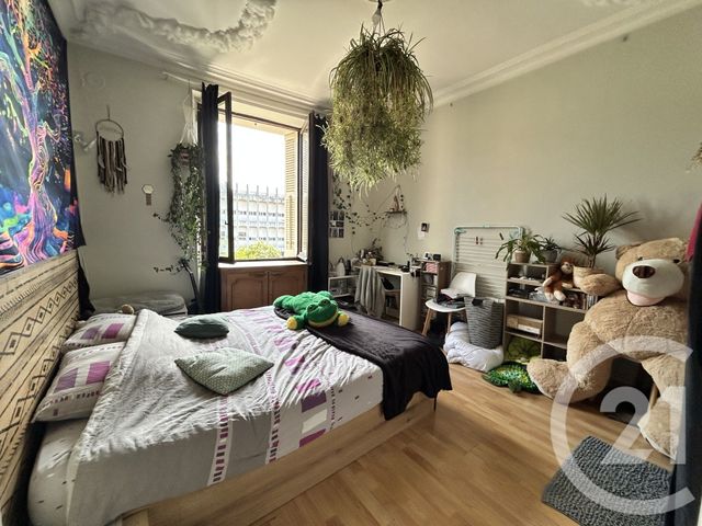 Appartement T3 à vendre - 3 pièces - 60,63 m2 - Chambery - 73 - RHONE-ALPES