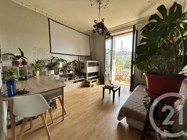 Appartement T3 à vendre - 3 pièces - 60,63 m2 - Chambery - 73 - RHONE-ALPES