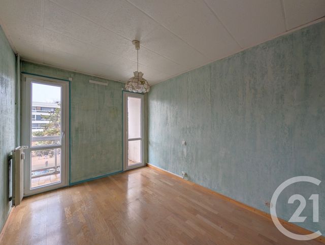 Appartement T4 &agrave; vendre - 4 pi&egrave;ces - 97,02 m2 - Chambery - 73 - RHONE-ALPES