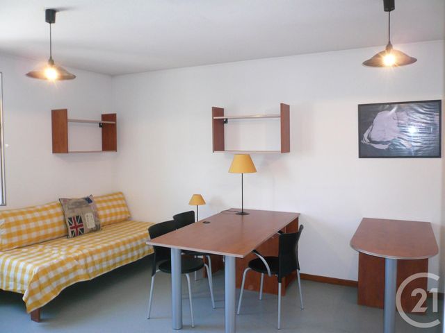 Appartement Studio &agrave; louer - 1 pi&egrave;ce - 28 m2 - Chambery - 73 - RHONE-ALPES