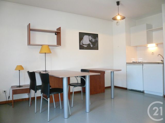Appartement Studio &agrave; louer - 1 pi&egrave;ce - 28 m2 - Chambery - 73 - RHONE-ALPES