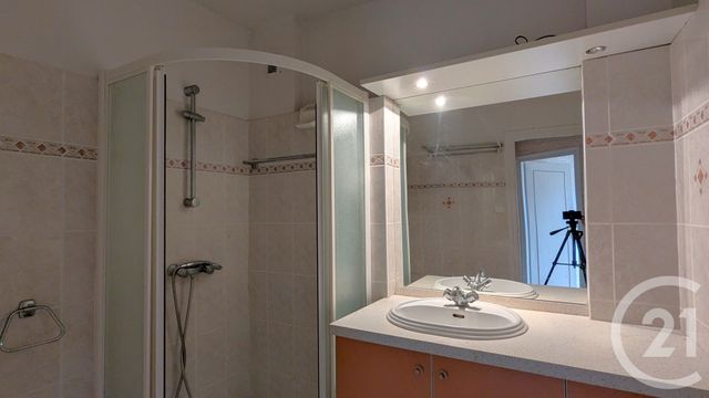 Appartement T4 &agrave; vendre - 4 pi&egrave;ces - 68,90 m2 - Chambery - 73 - RHONE-ALPES