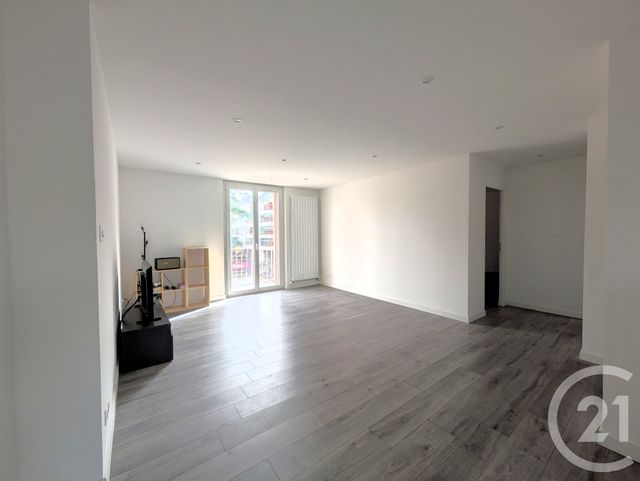 Appartement T3 &agrave; vendre - 3 pi&egrave;ces - 68,01 m2 - Chambery - 73 - RHONE-ALPES