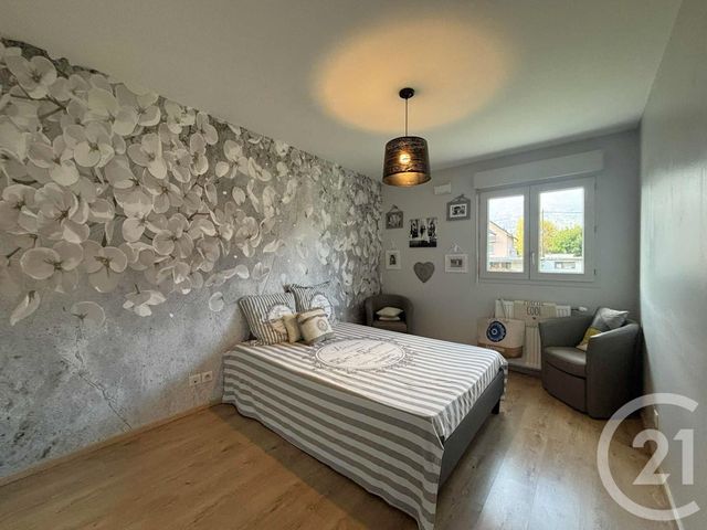 Appartement T3 à vendre - 3 pièces - 67,71 m2 - La Motte Servolex - 73 - RHONE-ALPES