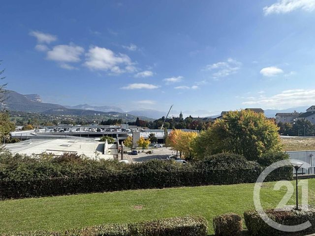 Appartement T3 à vendre - 3 pièces - 67,71 m2 - La Motte Servolex - 73 - RHONE-ALPES