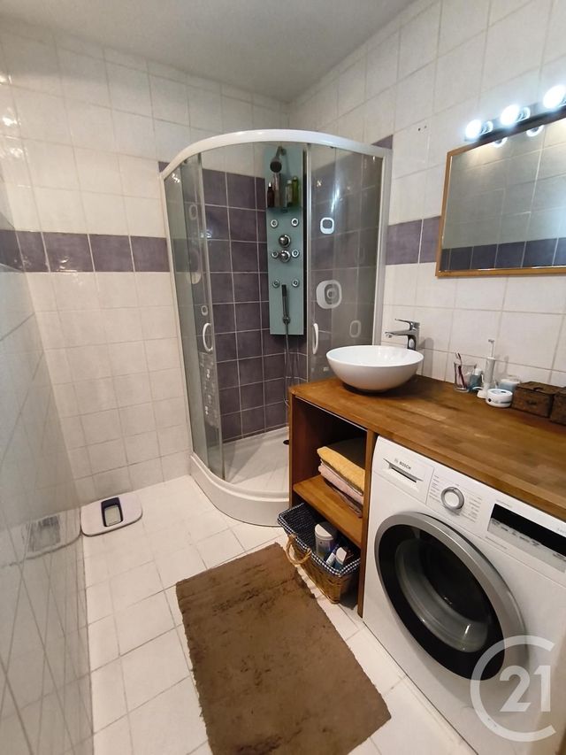 Appartement T2 à louer - 2 pièces - 59,25 m2 - Chambery - 73 - RHONE-ALPES