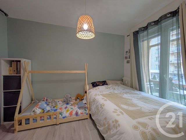 Appartement T4 &agrave; vendre - 4 pi&egrave;ces - 74,09 m2 - Aix Les Bains - 73 - RHONE-ALPES