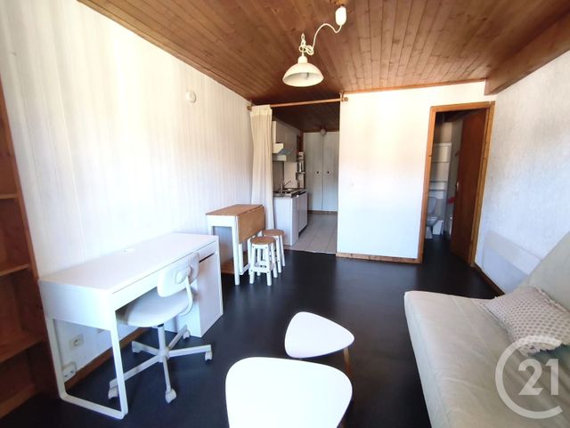 Appartement Studio &agrave; louer - 1 pi&egrave;ce - 21,30 m2 - Chambery - 73 - RHONE-ALPES