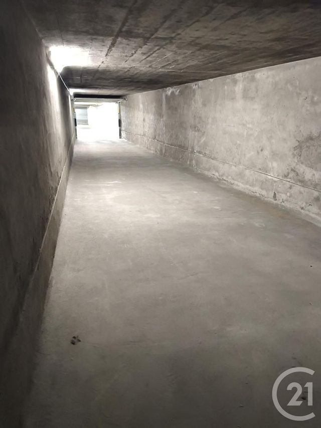 Parking &agrave; louer - 50 m2 - Chambery - 73 - RHONE-ALPES