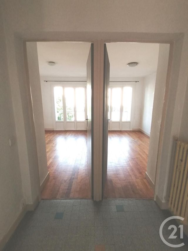 Appartement T3 &agrave; louer - 3 pi&egrave;ces - 54,80 m2 - Chambery - 73 - RHONE-ALPES