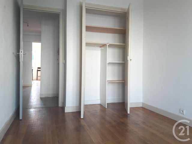 Appartement T3 &agrave; louer - 3 pi&egrave;ces - 54,80 m2 - Chambery - 73 - RHONE-ALPES